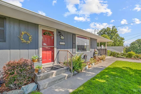 $395,000 | 1212 21st Avenue, Clarkston, WA 99403