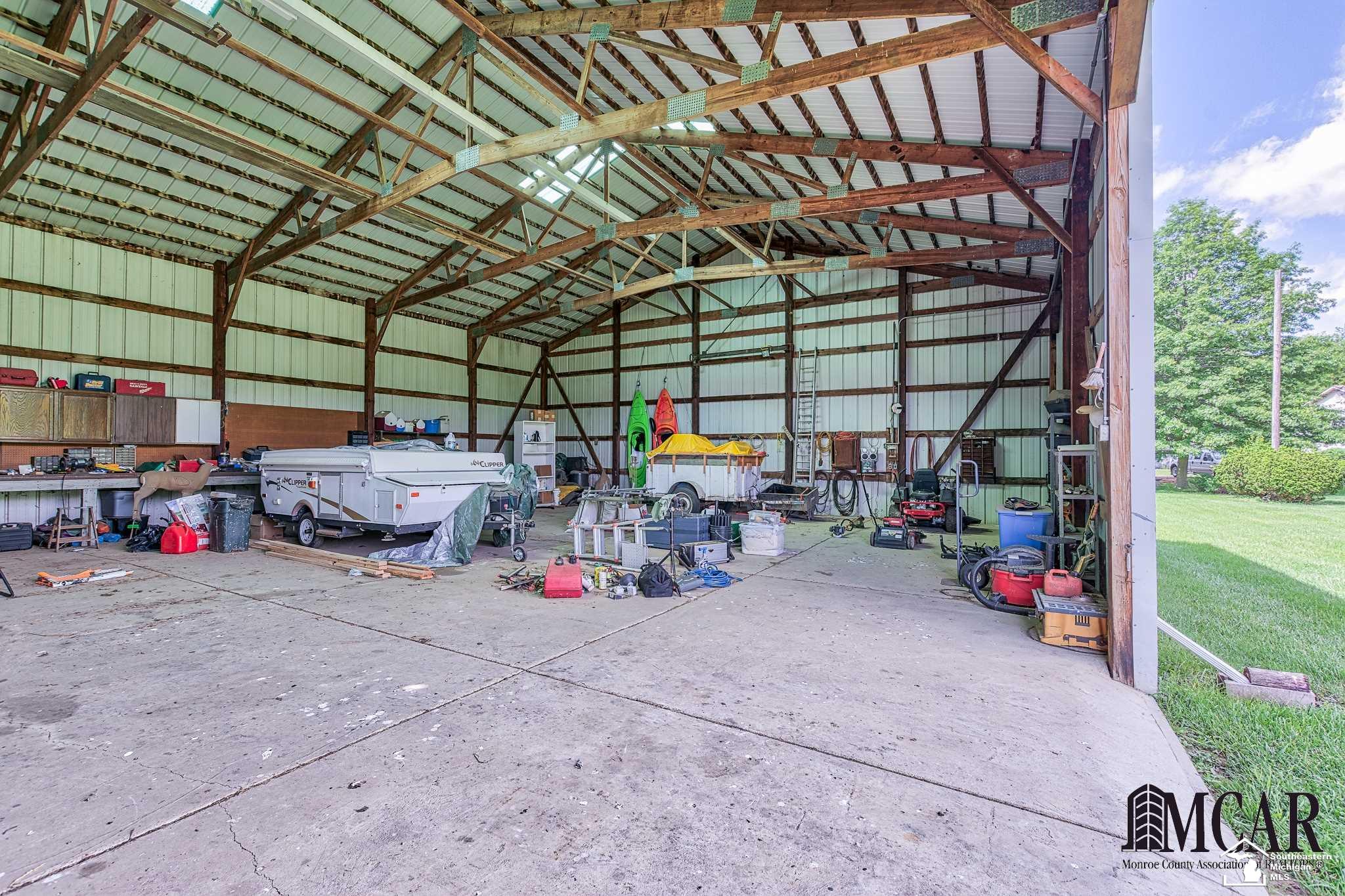 8801 Day Road Monroe, MI 48162 - Photo 27 of 33