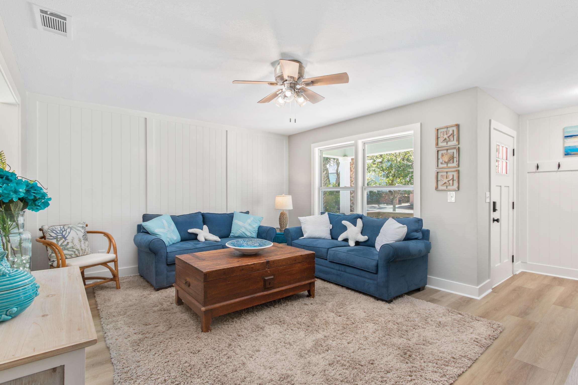 112 2nd Street St. Augustine, FL 32080 - Photo 7 of 49 a living room with furniture and a window