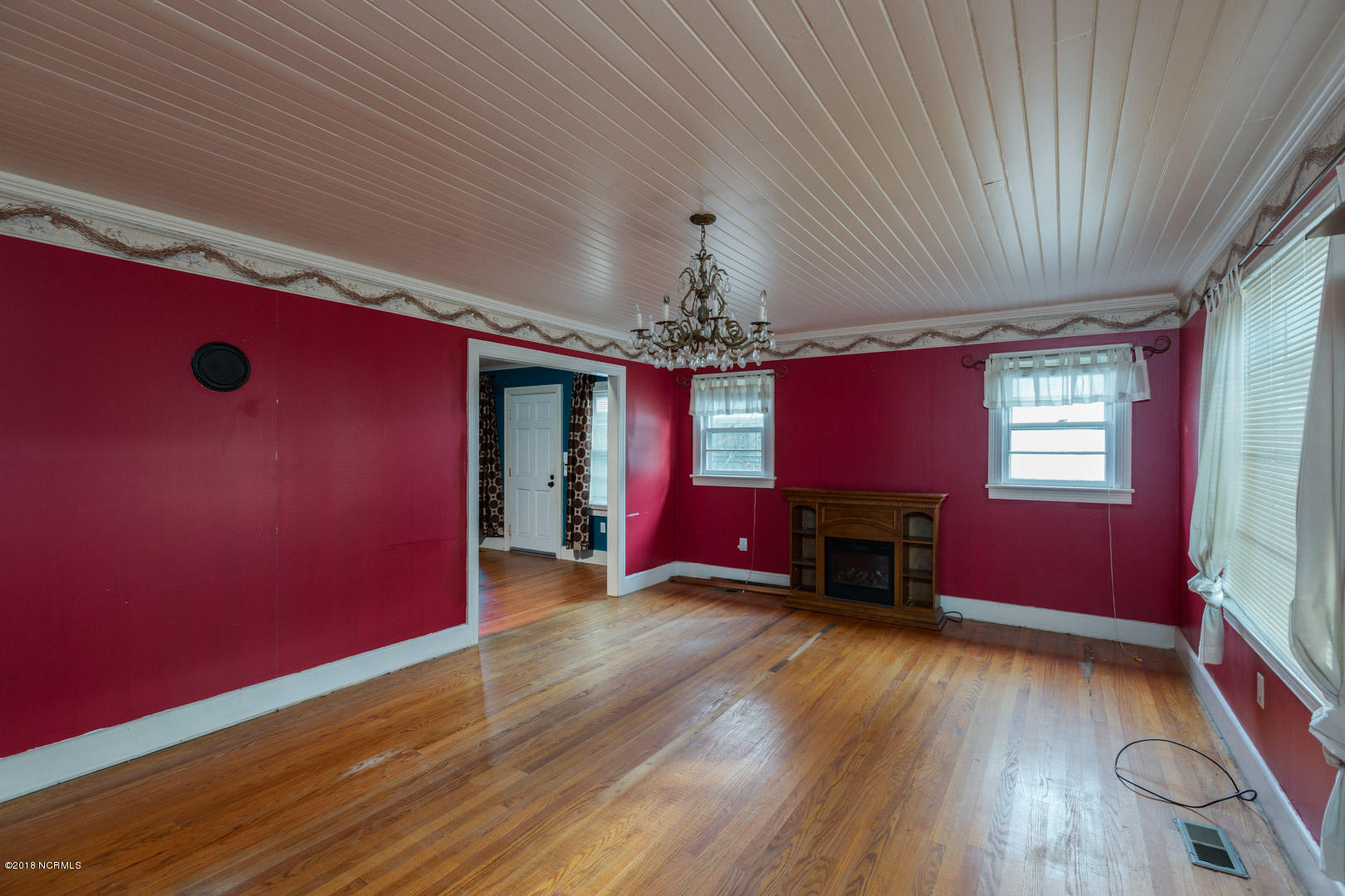 506 Raleigh Road Clinton, NC 28328 - Photo 5 of 23 506 Raleigh St Clinton NC-7