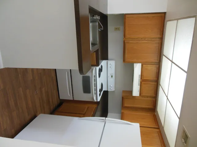 $1,495 | 708 Executive Center Drive, Unit 33, West Palm Beach, FL 33401