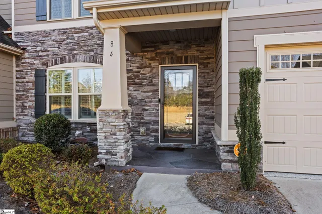 $425,000 | 84 Hemingway Lane, Simpsonville, SC 29681