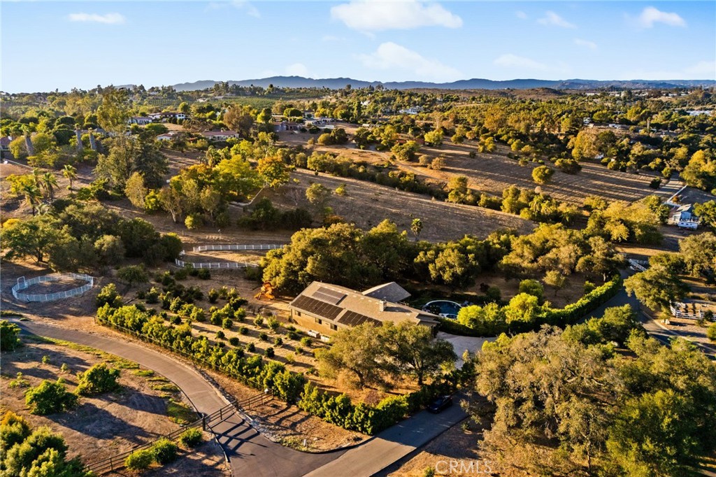 4007 Ladera Vista Road Fallbrook, CA 92028 - Photo 58 of 64