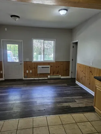 $925 | 1205 South Sibley Avenue, Unit 206, Litchfield, MN 55355