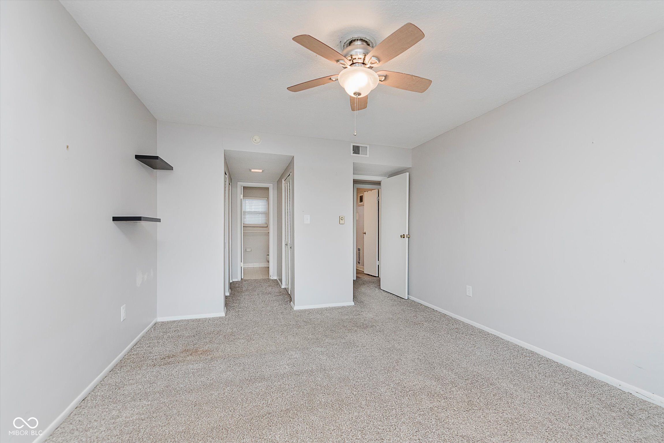 4940 Allisonville Road, Unit B Indianapolis, IN 46205 - Photo 17 of 28 Gallery Image 17