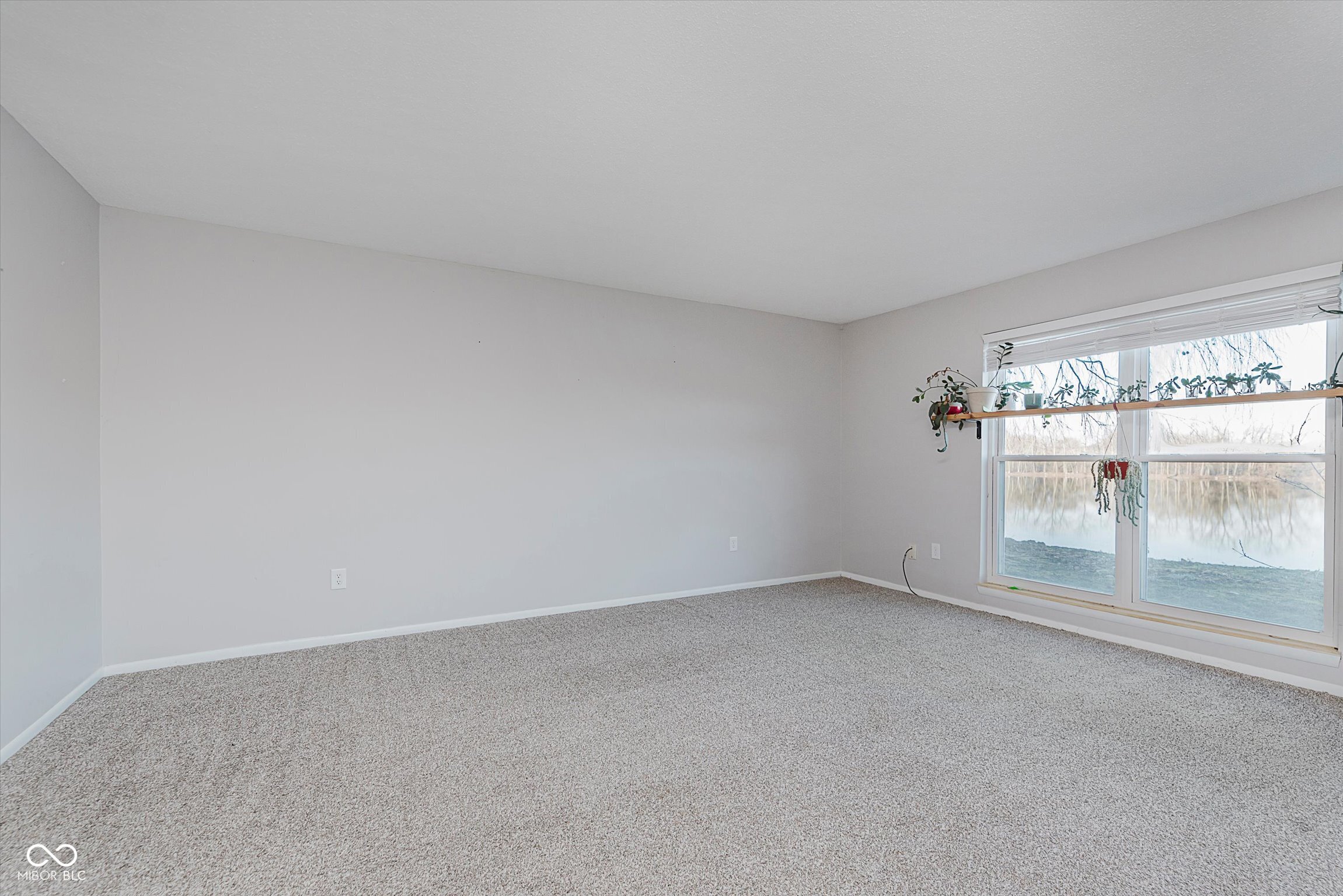 4940 Allisonville Road, Unit B Indianapolis, IN 46205 - Photo 6 of 28 Gallery Image 6
