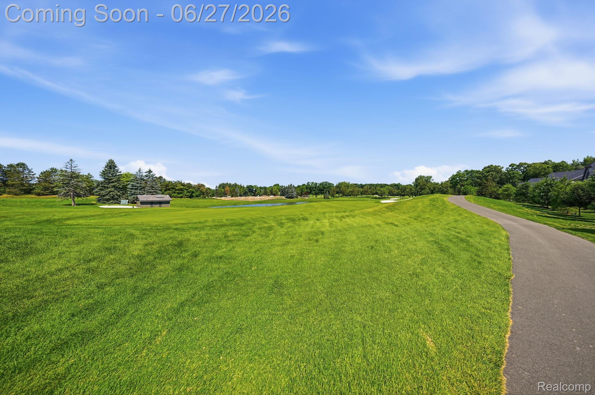 3898 Albatross Court Rochester, MI 48309 - Photo 3 of 63 4-web-or-mls-albatross_final_004.jpg