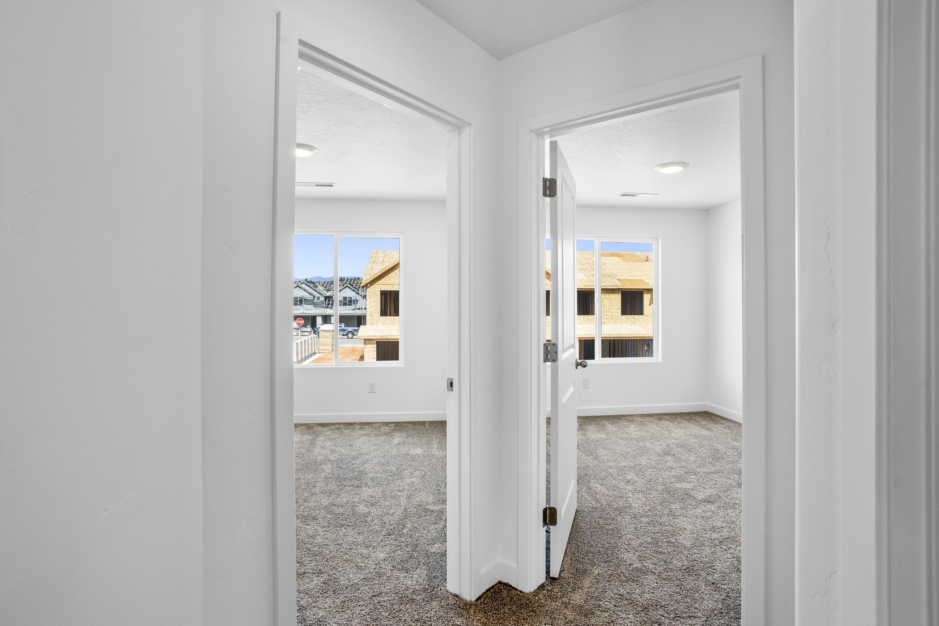 2214 Wolverine Way, Unit 2526 Washington, UT 84780 - Photo 17 of 52 R6__2261