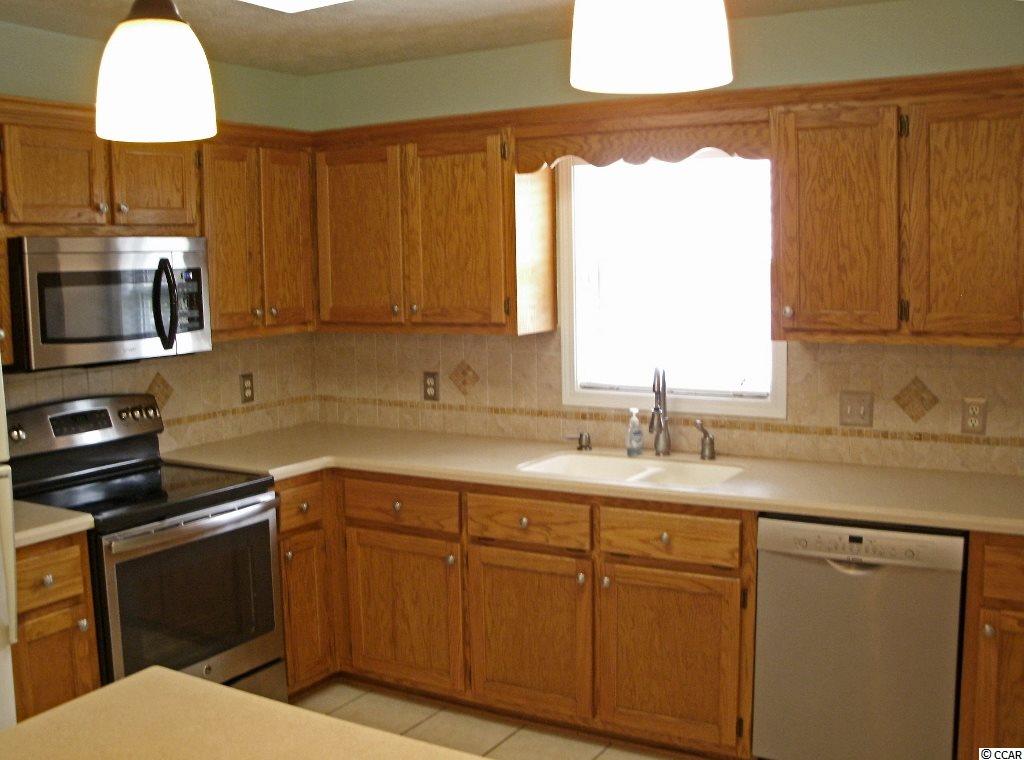 9621 Sullivan Drive Murrells Inlet, SC 29576 - Photo 14 of 35 Gallery Image 14