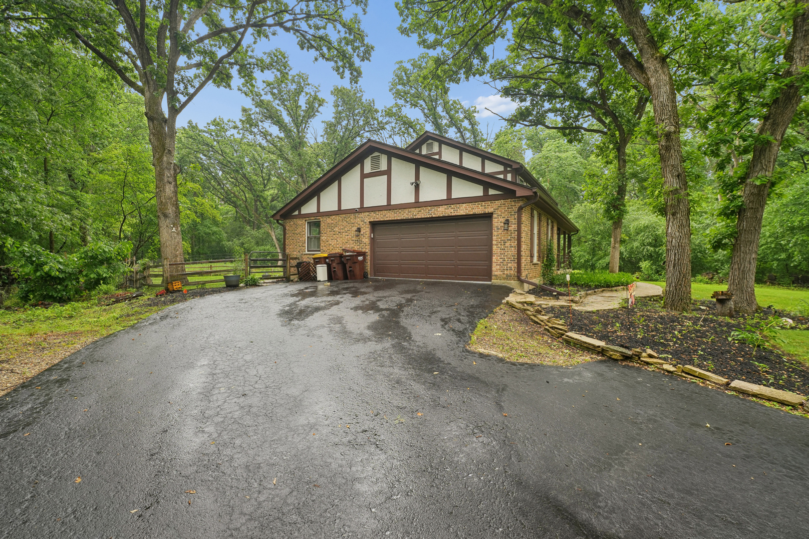 3202 Springbrook Road Crystal Lake, IL 60012 - Photo 34 of 40