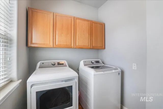 $889,500 | 4036 North 2250 East, Filer, ID 83328