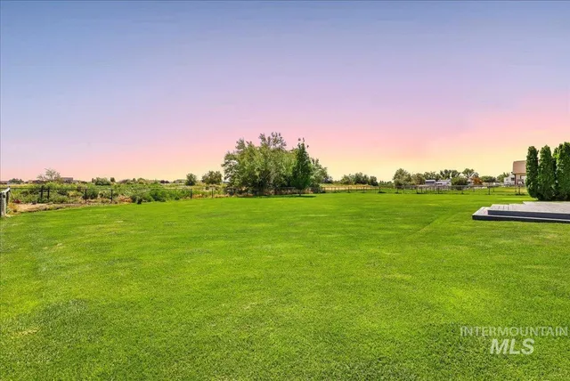 $889,500 | 4036 North 2250 East, Filer, ID 83328