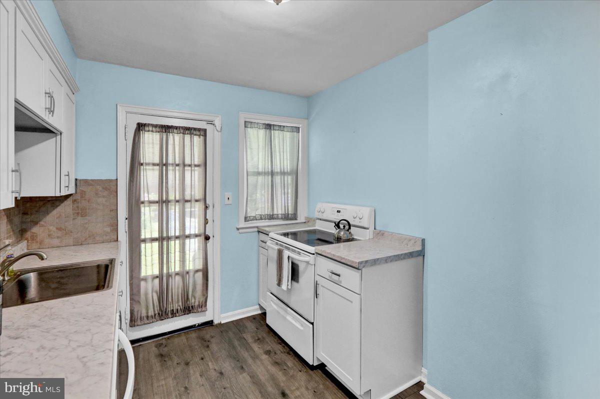 1122 Gregg Avenue Reading, PA 19607 - Photo 6 of 19 Gallery Image 6