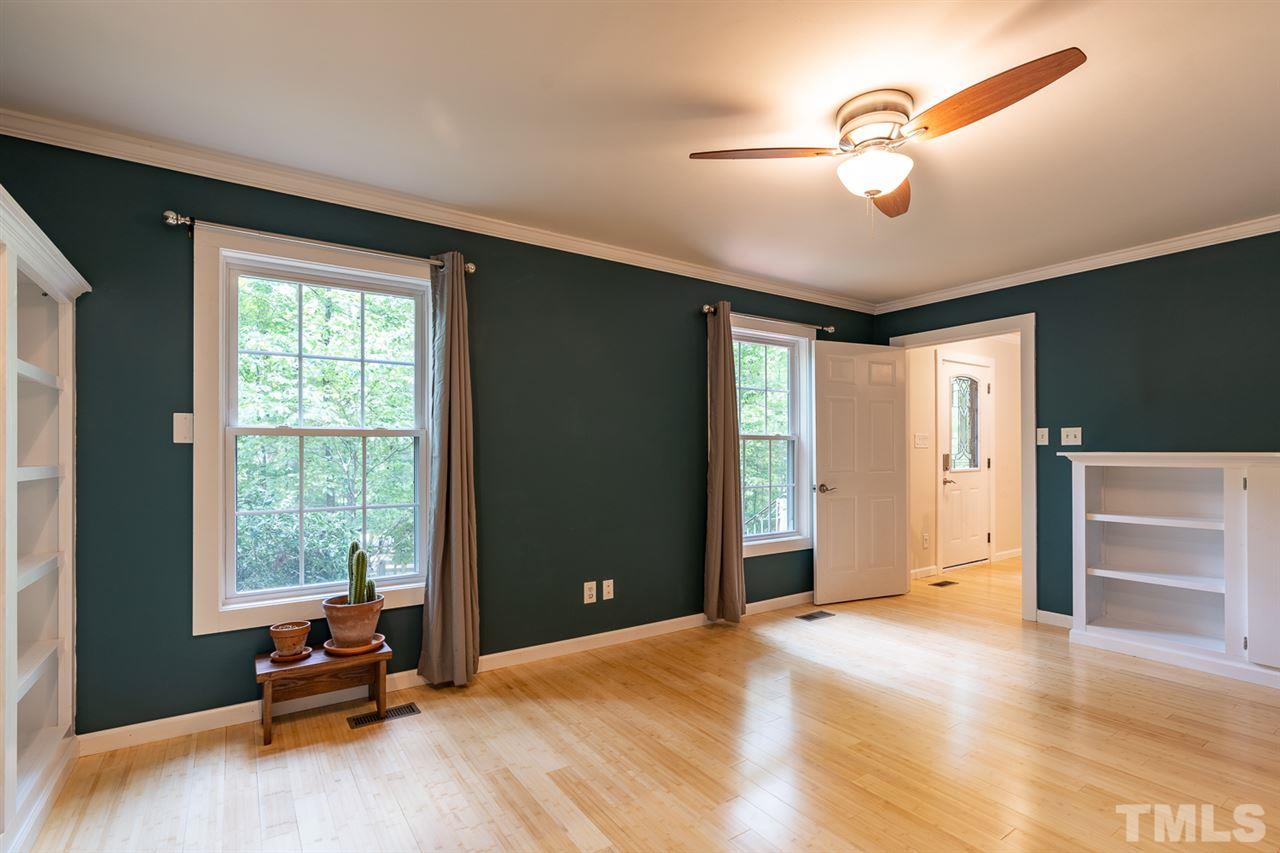 5720 Roslyn Road Durham, NC 27712 - Photo 12 of 28