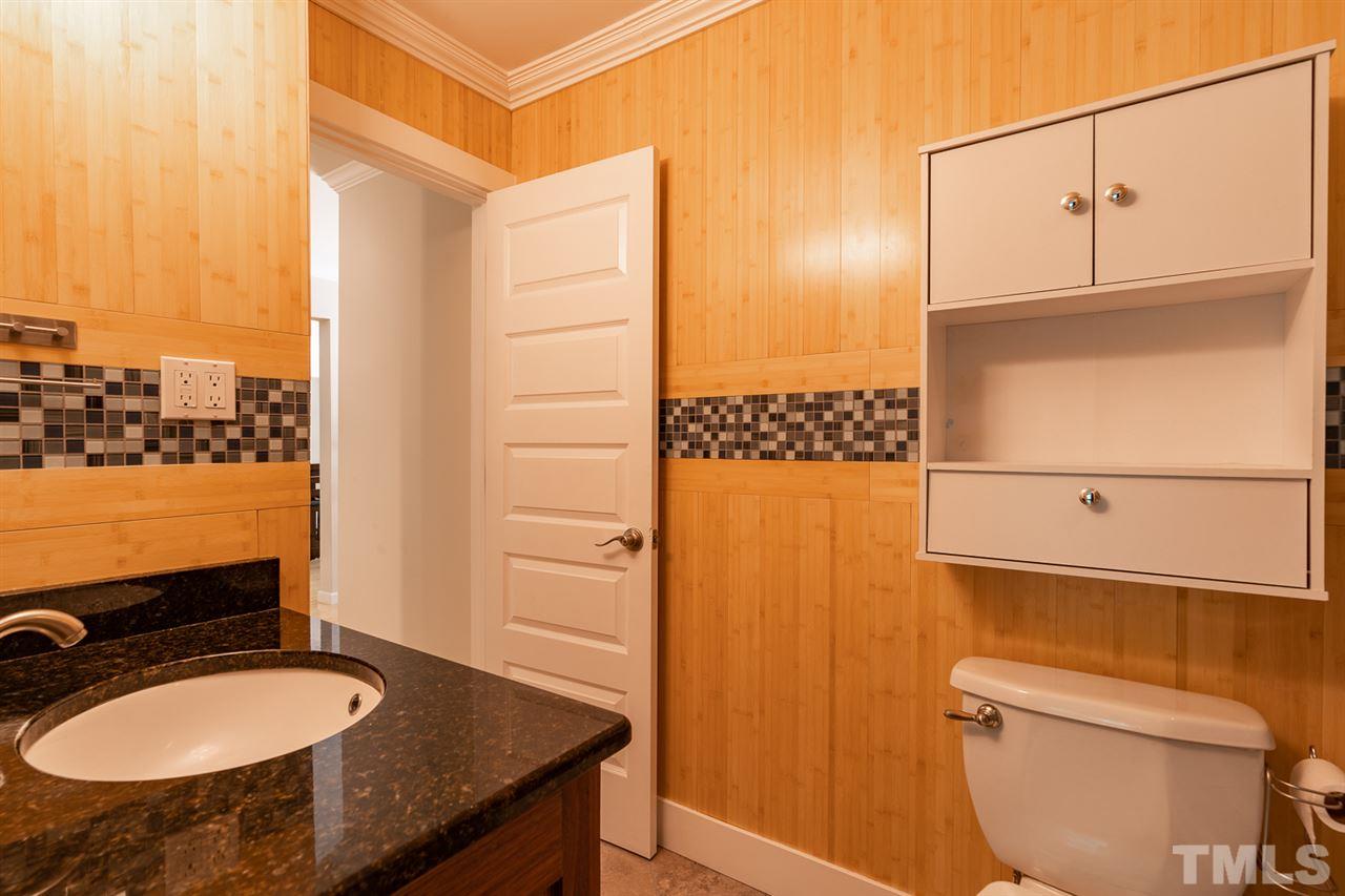 5720 Roslyn Road Durham, NC 27712 - Photo 13 of 28