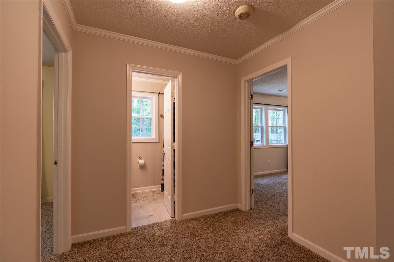 5720 Roslyn Road Durham, NC 27712 - Photo 19 of 28