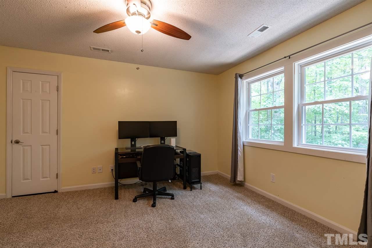 5720 Roslyn Road Durham, NC 27712 - Photo 20 of 28