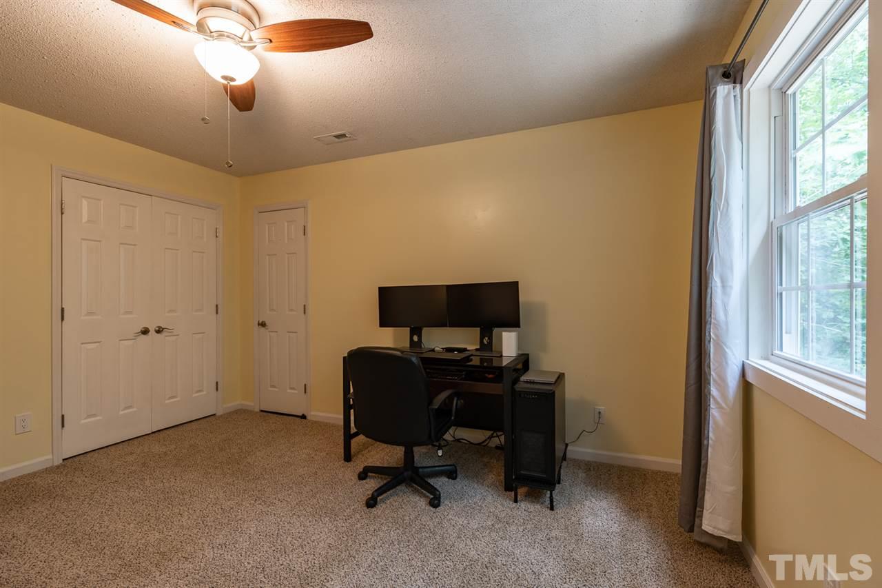 5720 Roslyn Road Durham, NC 27712 - Photo 21 of 28