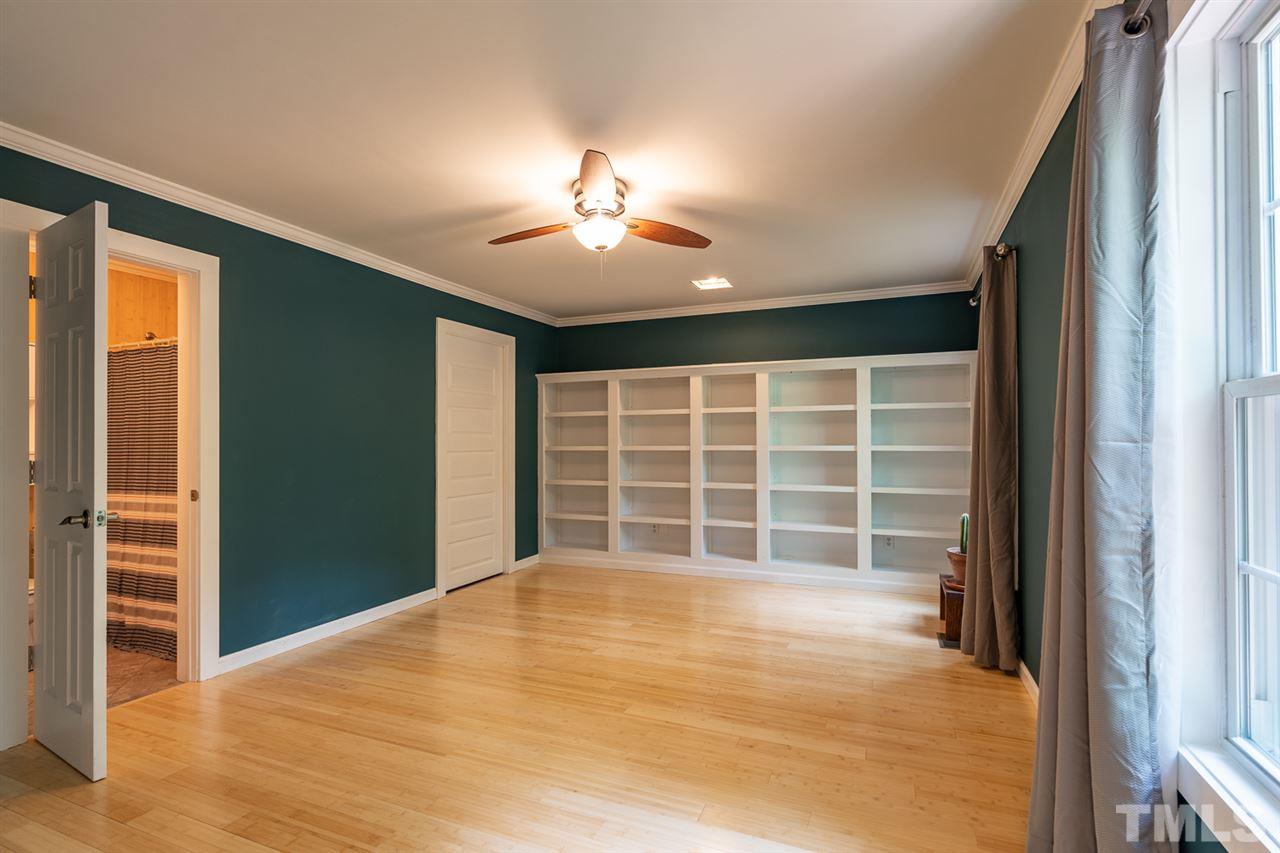 5720 Roslyn Road Durham, NC 27712 - Photo 10 of 28