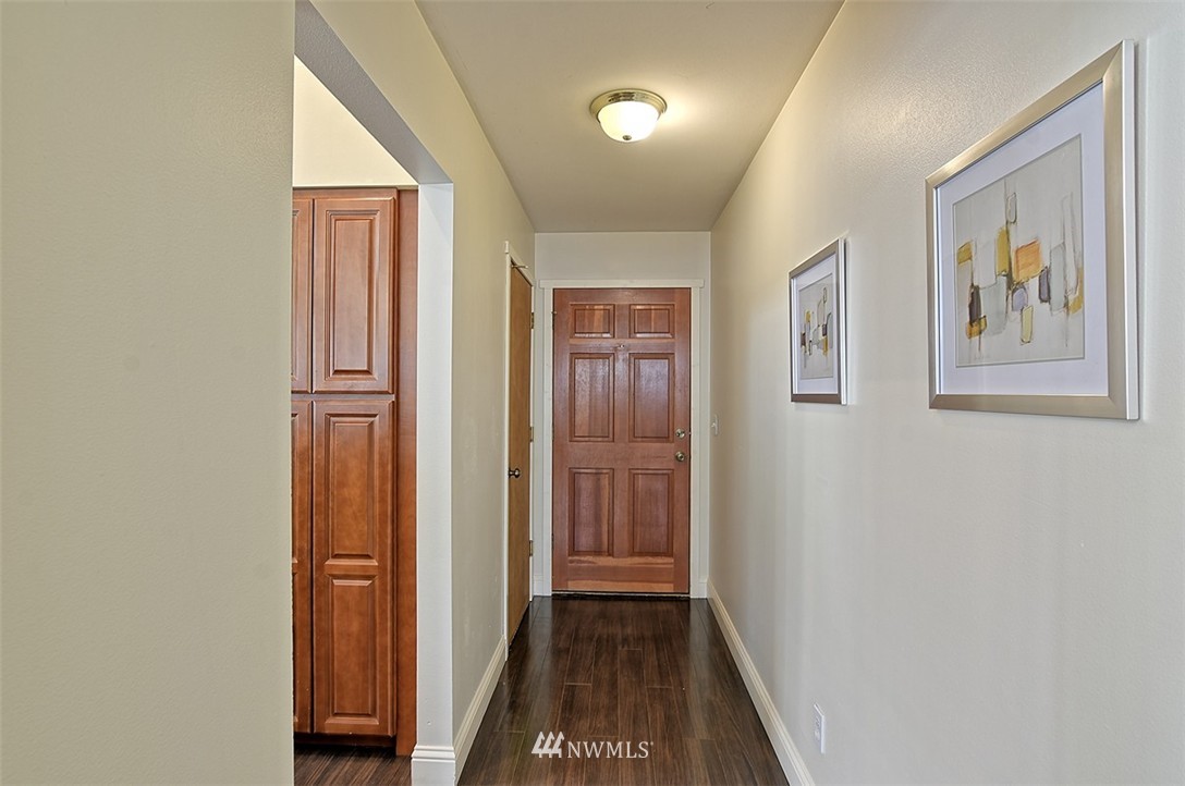 1432 231st Street Southeast Bothell, WA 98021 - Photo 2 of 21