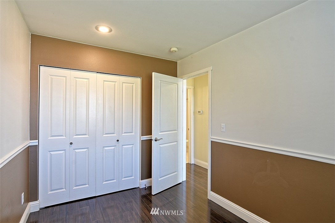 1432 231st Street Southeast Bothell, WA 98021 - Photo 14 of 21