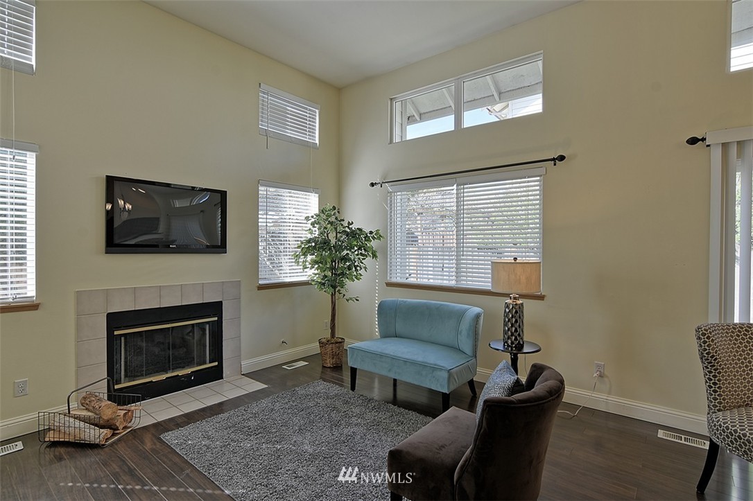 1432 231st Street Southeast Bothell, WA 98021 - Photo 7 of 21