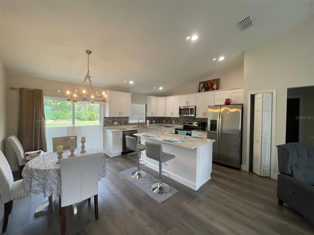 3338 Southwest 165th Loop Ocala, FL 34473 - Photo 10 of 19 Gallery Image 10