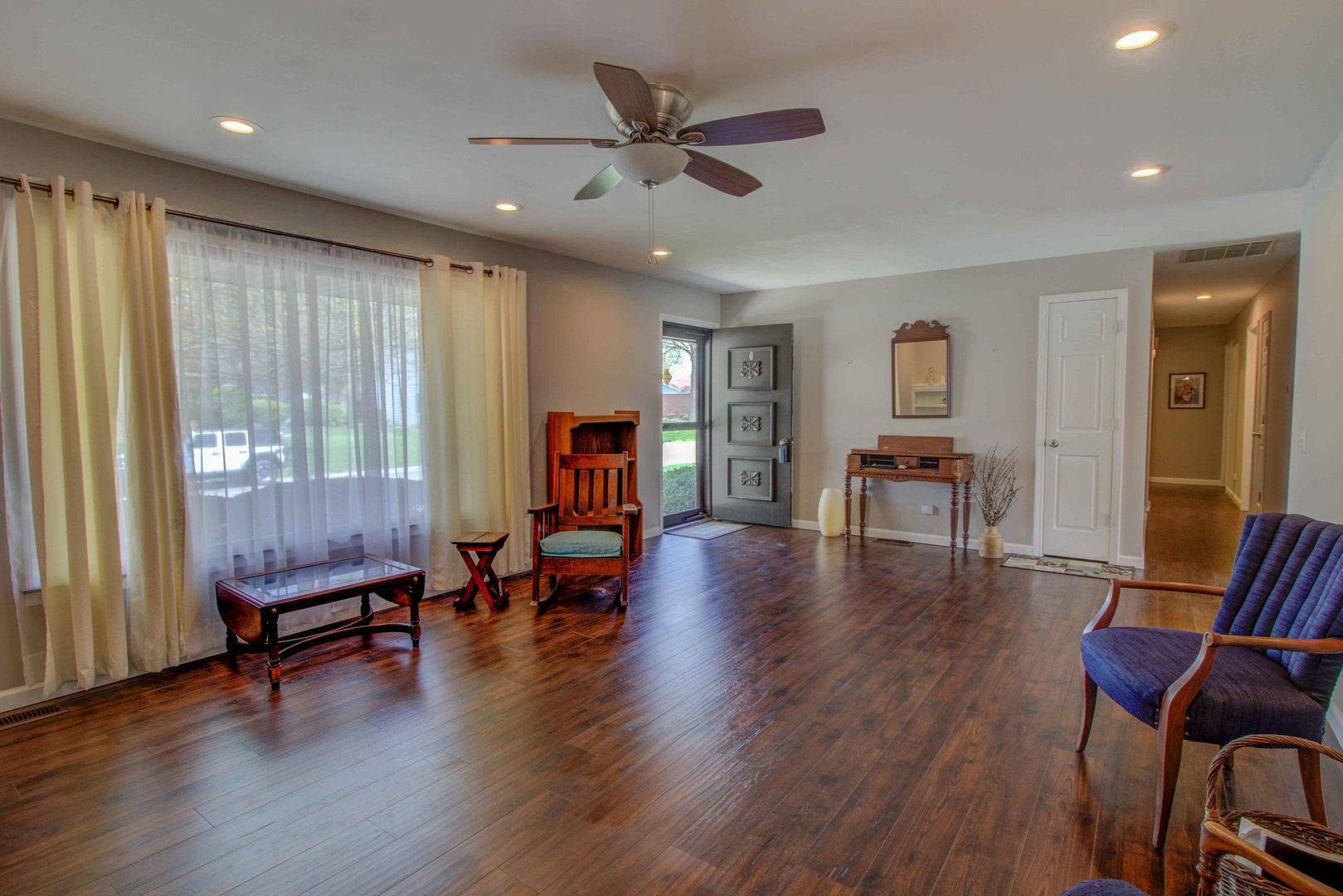 217 Eldorado Drive Tuscola, IL 61953 - Photo 11 of 26 a living room with furniture and wooden floor