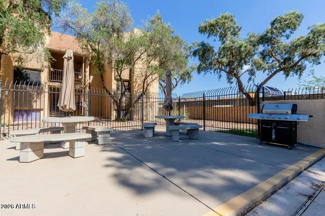 $1,400 | 18811 North 19th Avenue, Unit 3019, Phoenix, AZ 85027