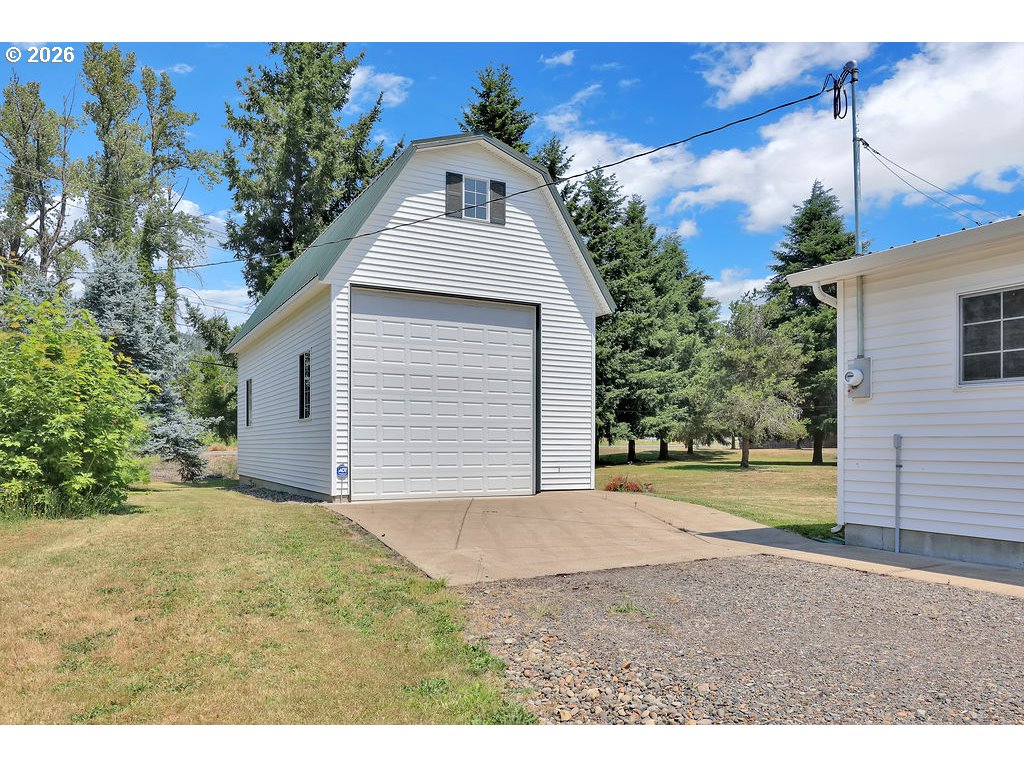 39457 Walterville Lane Springfield, OR 97478 - Photo 45 of 48