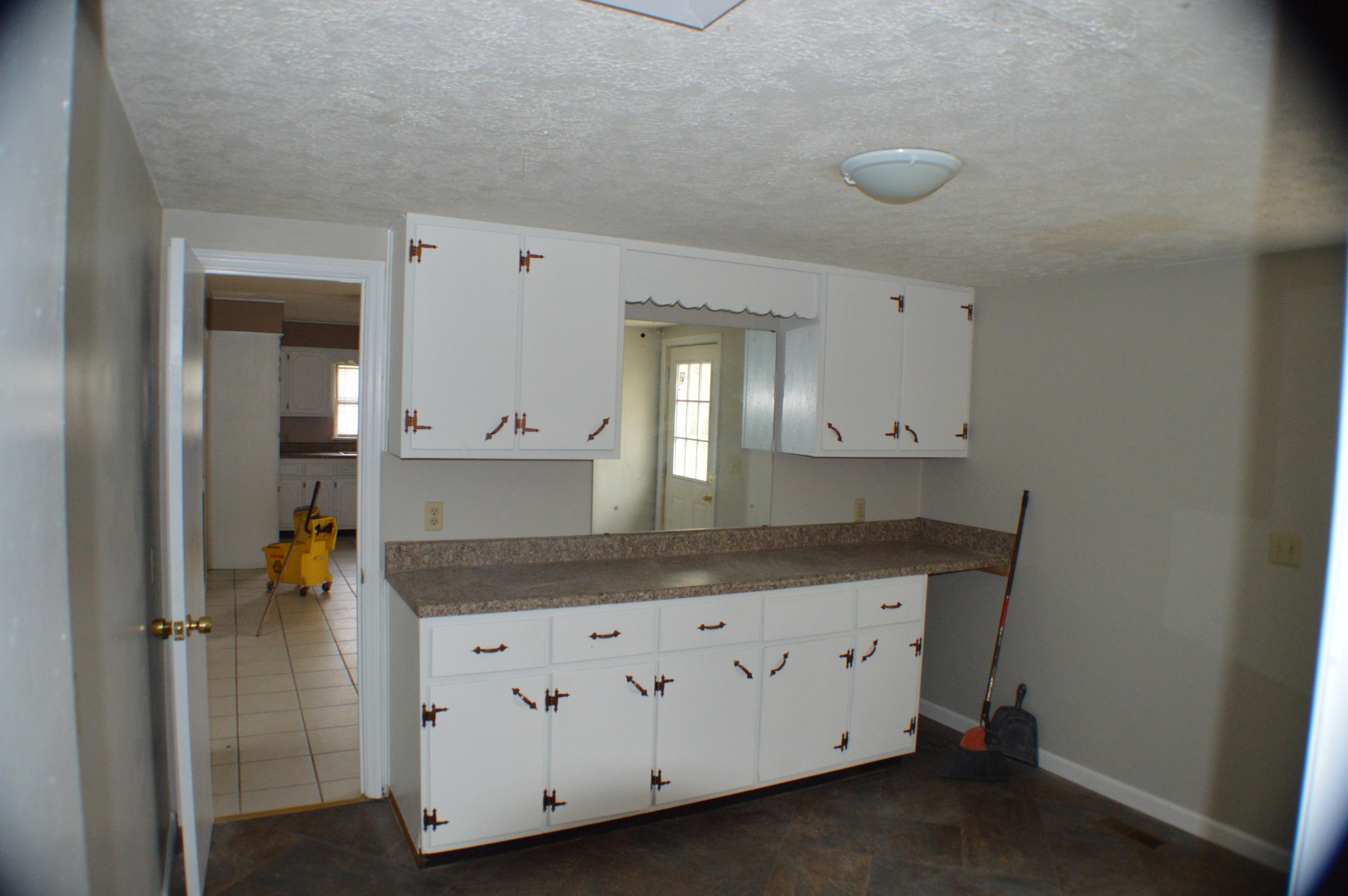 53 Sandy Lane Dunlap, TN 37327 - Photo 13 of 16 laundry rm