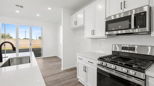 $646,538 | 879 Osprey Drive, Lathrop, CA 95330