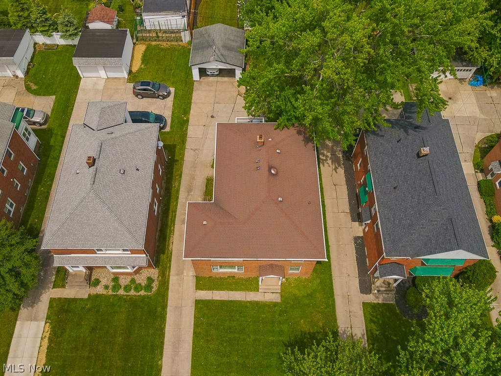 14531 Cedar Road South Euclid, OH 44122 - Photo 4 of 31