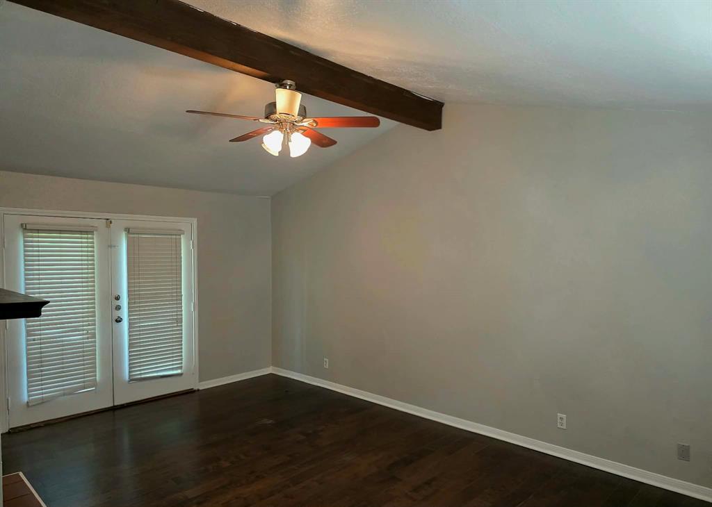 2910 Stewart Drive Waco, TX 76708 - Photo 3 of 16