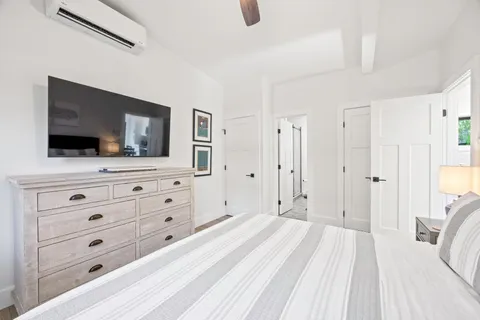 $1,200,000 | 167 Bradford Street, Unit B, Provincetown, MA 02657