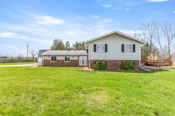 $484,900 | 15395 Osius Road, Chelsea, MI 48118