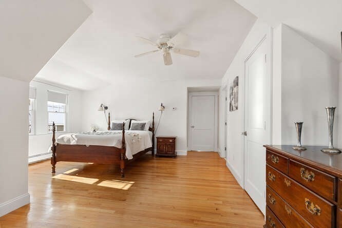 176 Bay State Road Melrose, MA 02176 - Photo 25 of 42