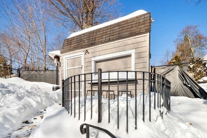 176 Bay State Road Melrose, MA 02176 - Photo 31 of 42