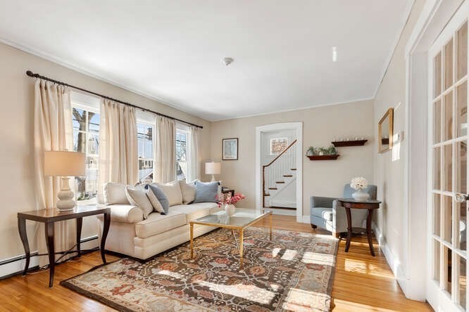 176 Bay State Road Melrose, MA 02176 - Photo 4 of 42