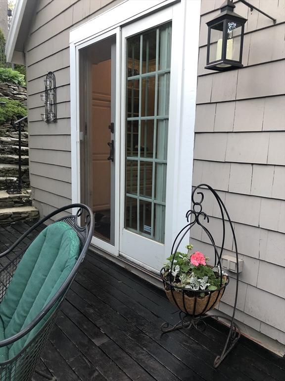 176 Bay State Road Melrose, MA 02176 - Photo 41 of 42