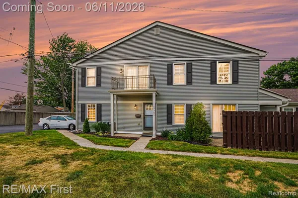 $154,900 | 27701 Roy Street, St. Clair Shores, MI 48081