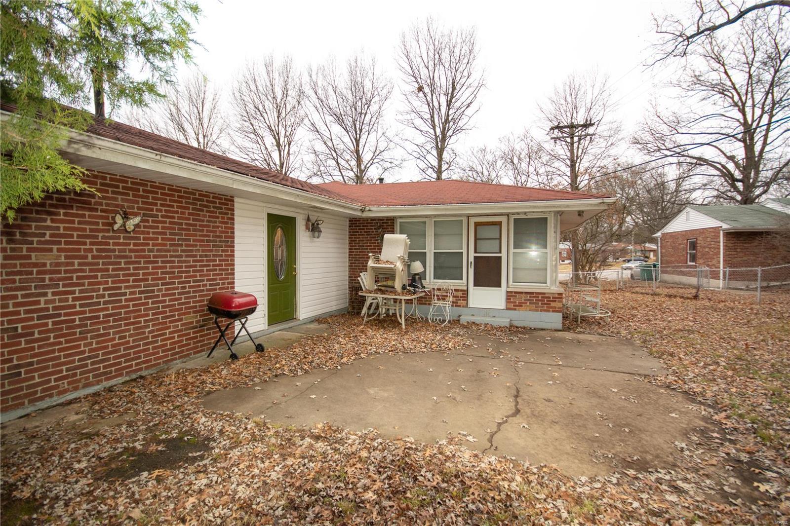 1231 Chambers Road St. Louis, MO 63137 - Photo 13 of 14