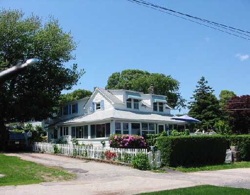 95 Burnett Road Warwick, RI 02889 - Photo 1 of 1 Exterior Front.
