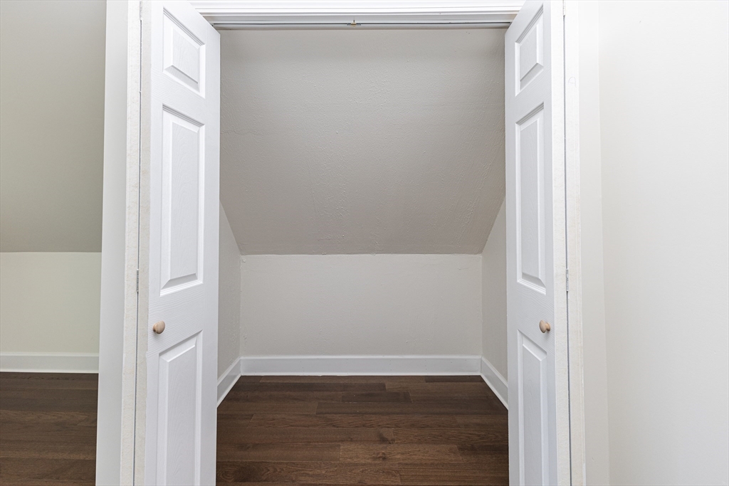 40 Devon Street, Unit 3 Boston, MA 02121 - Photo 15 of 23