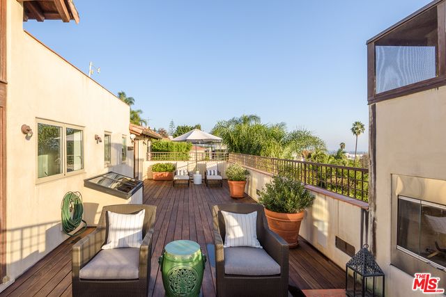 $5,392,000 | 844 Berkeley Street, Santa Monica, CA 90403