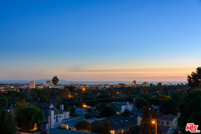 $5,392,000 | 844 Berkeley Street, Santa Monica, CA 90403