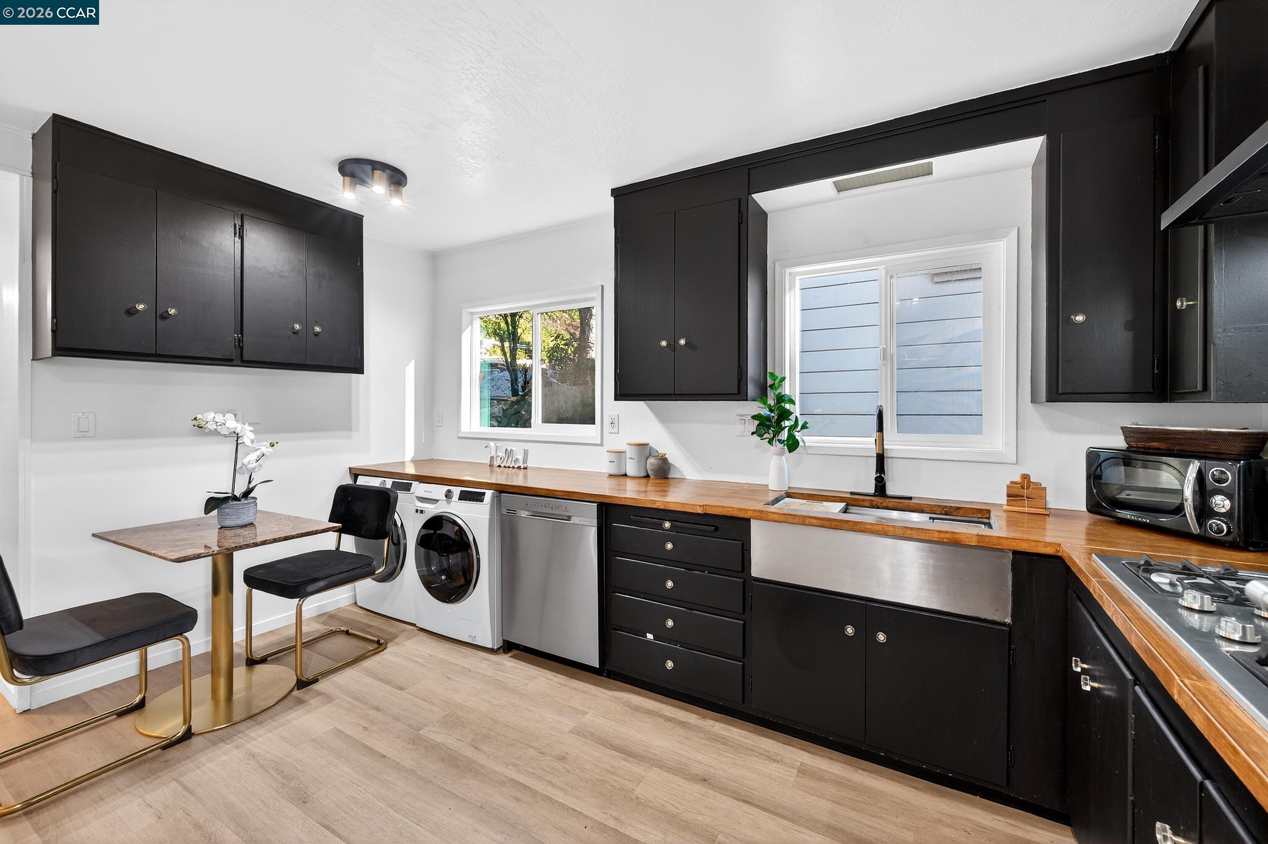 230 Fairlawn Drive Berkeley, CA 94708 - Photo 14 of 58