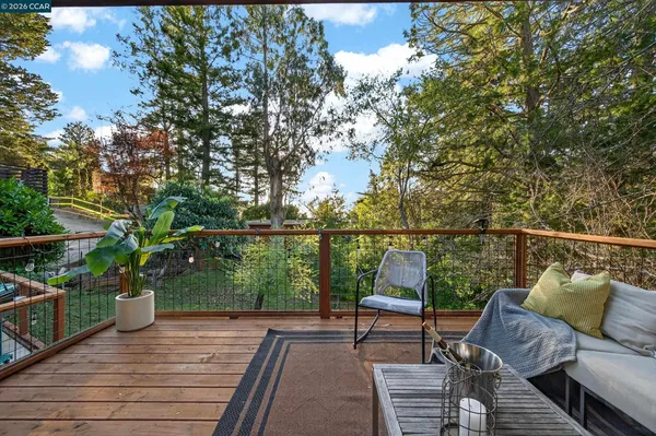 $1,298,000 | 230 Fairlawn Drive, Berkeley, CA 94708
