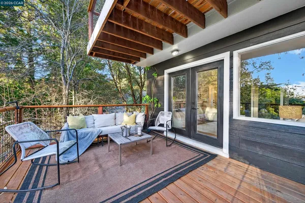 $1,298,000 | 230 Fairlawn Drive, Berkeley, CA 94708