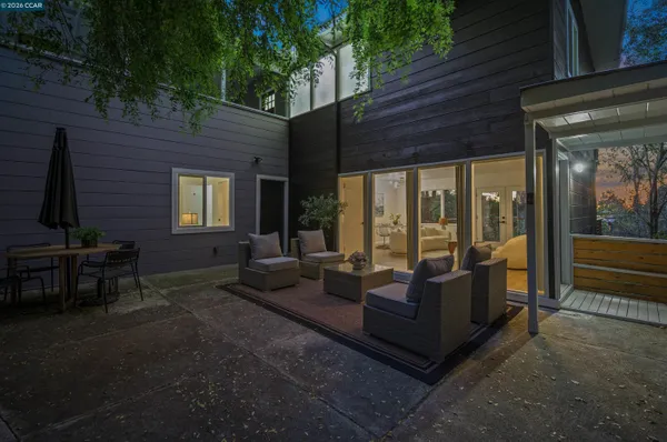 $1,298,000 | 230 Fairlawn Drive, Berkeley, CA 94708